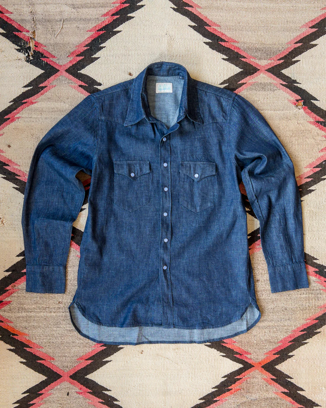 Wythe Denim Pearlsnap Shirt - Rinsed Indigo – claymoreshop Wythe Denim Pearlsnap Shirt - Rinsed Indigo – claymoreshop