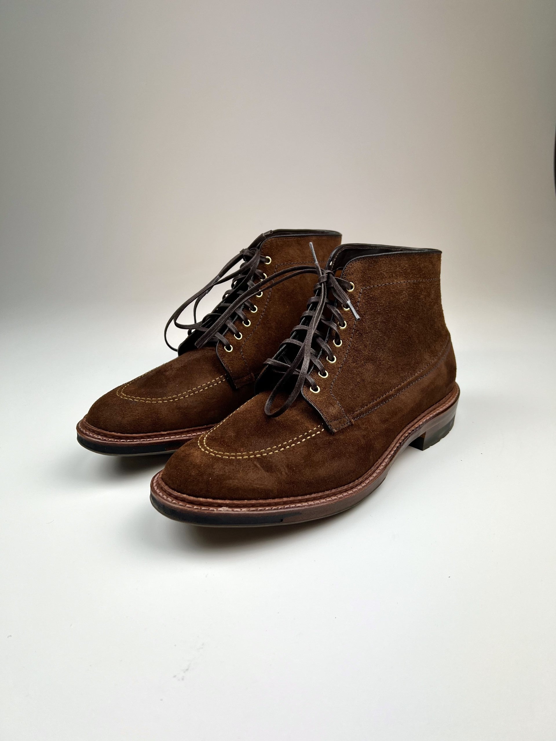 tobacco reverse chamois Alden 4015HC Indy Boot Commando Sole Famous for its career in film Alden Mocc Toe Boot Reverse